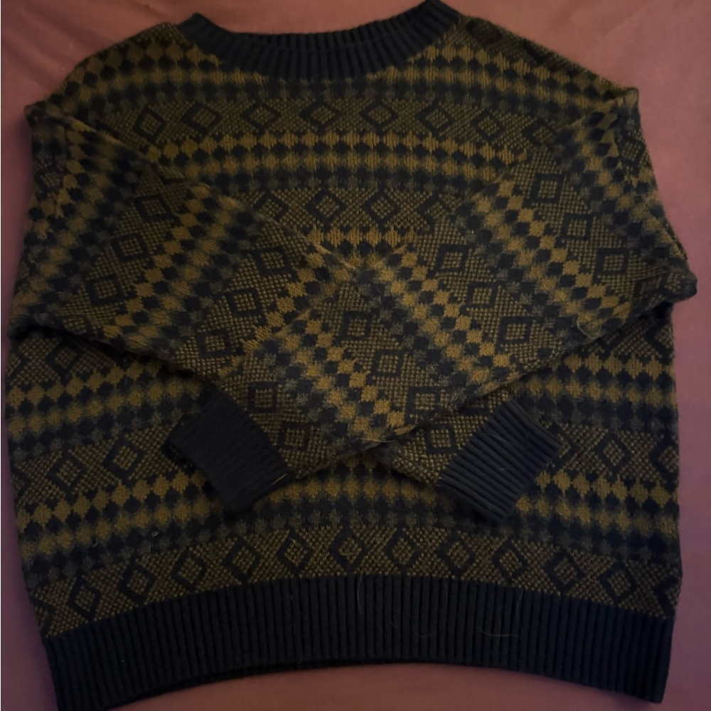 Women's Geometric Pattern Sweater - Black and Brown